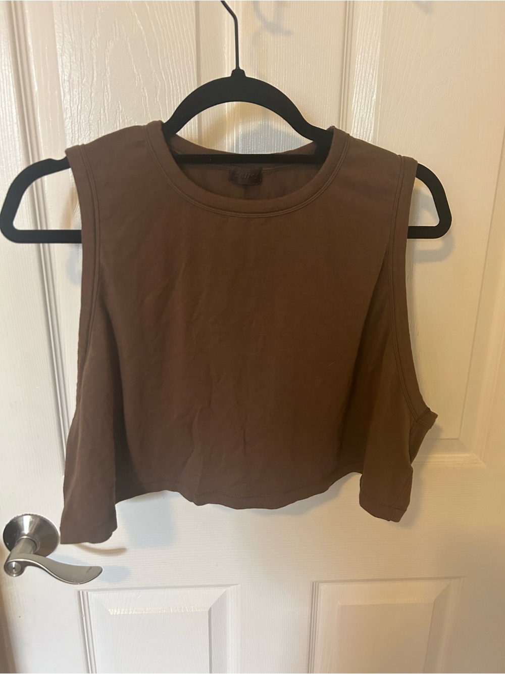 SKIMS Cropped Tank Top in Chocolate Brown